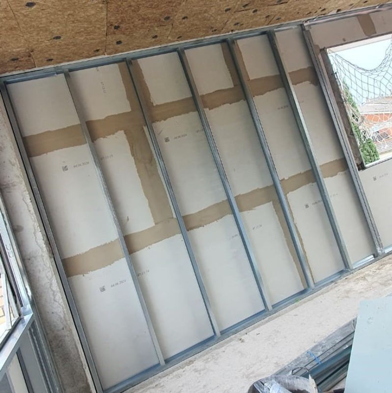 INTERIORES HORVER (Barcelona) - Instalaciones de aislamiento térmico y acústico
